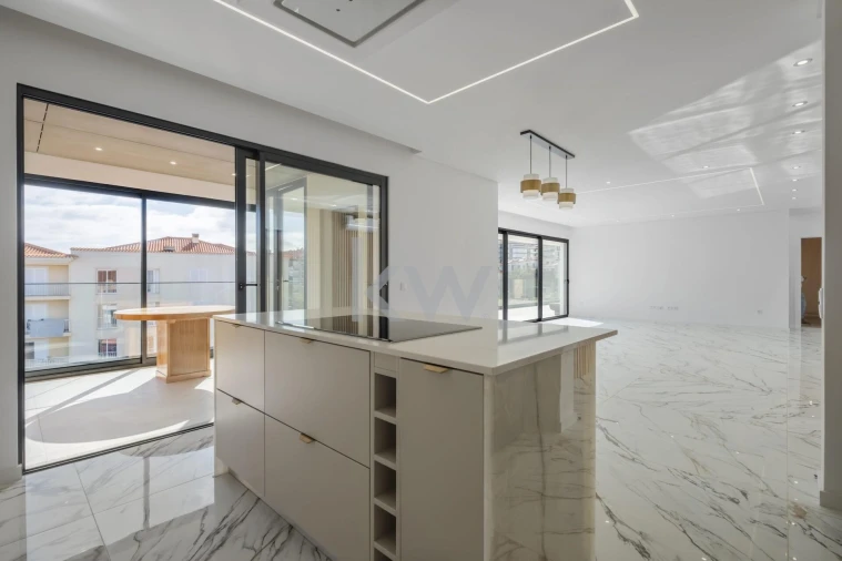 Apartamento T3 para Venda em Caniço Foto 22