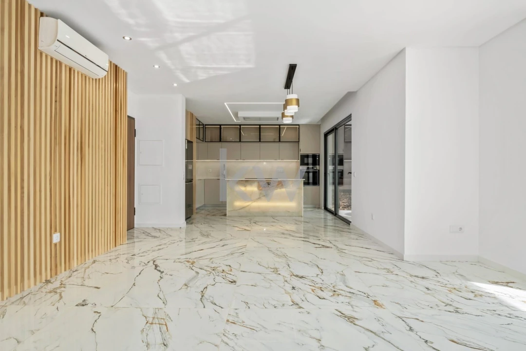 Apartamento T3 para Venda em Caniço Foto 24