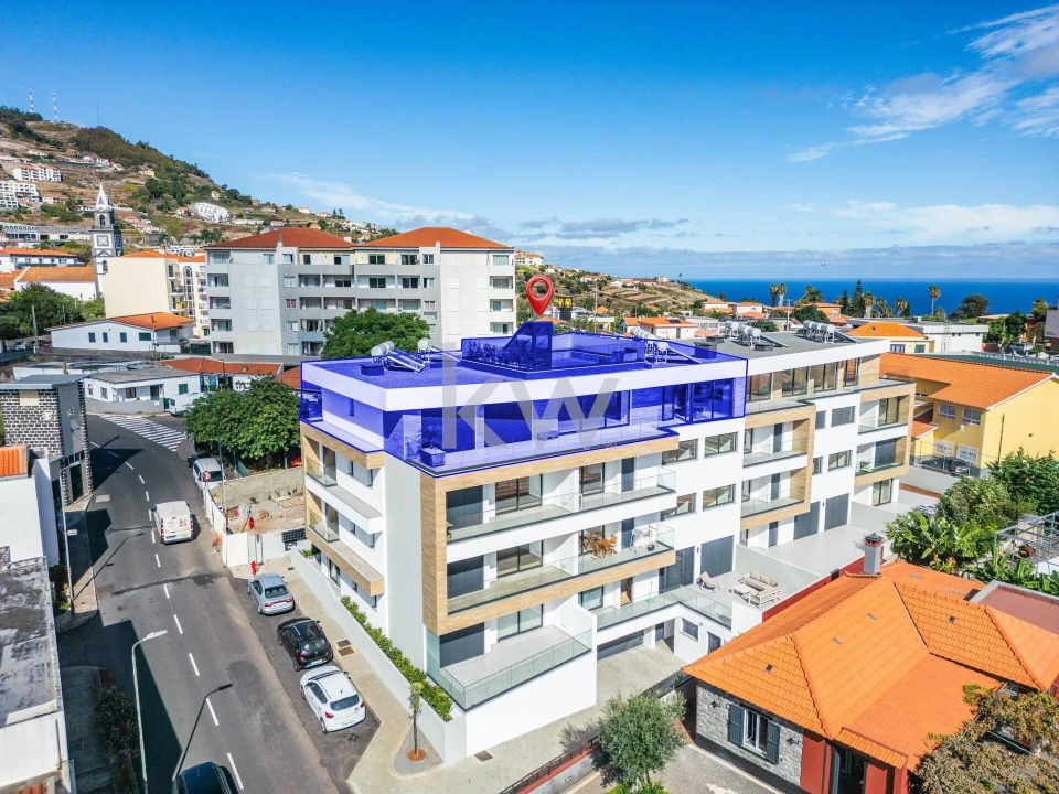 Apartamento T3 para Venda em Caniço Foto 1