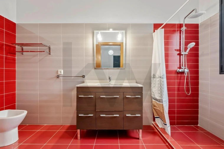 Moradia T4 para Venda em Arco da Calheta Foto 24