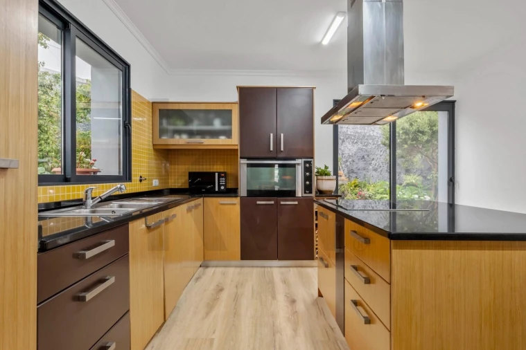 Moradia T4 para Venda em Arco da Calheta Foto 15