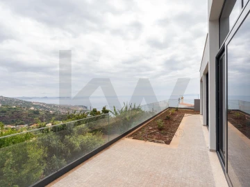 Moradia T2 para Venda em Santa Cruz