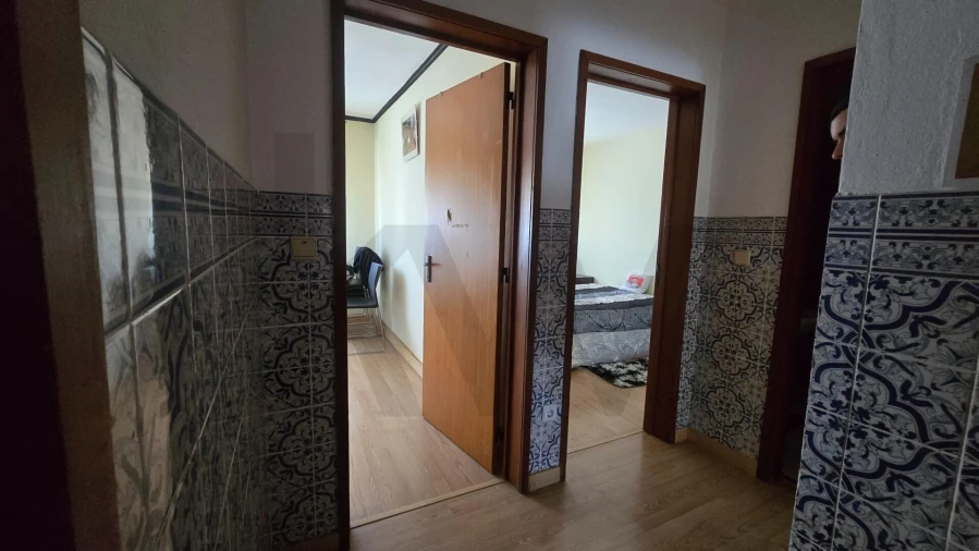 Apartamento T3 para Venda em Vilar de Andorinho Foto 15