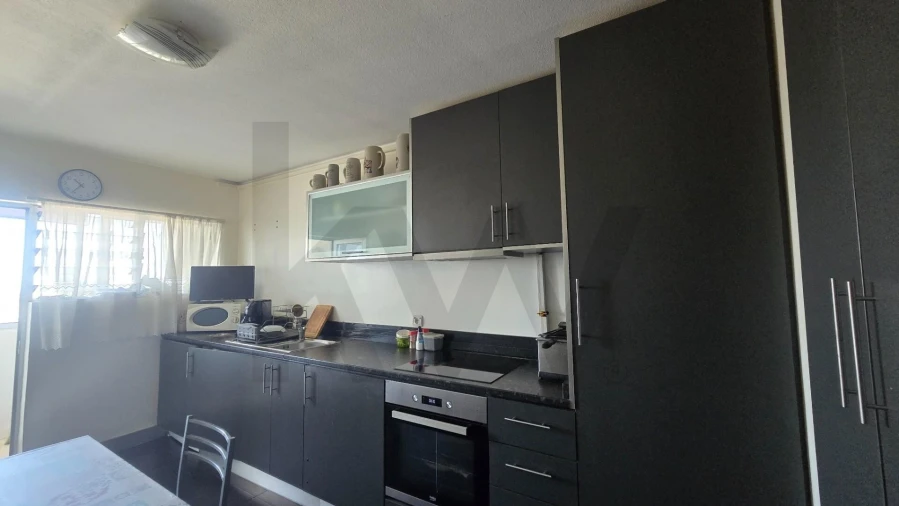 Apartamento T3 para Venda em Vilar de Andorinho Foto 6