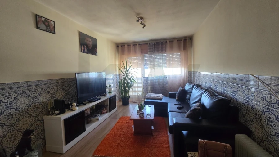 Apartamento T3 para Venda em Vilar de Andorinho Foto 8