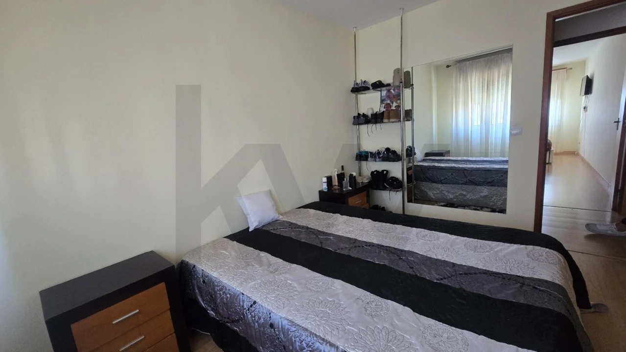 Apartamento T3 para Venda em Vilar de Andorinho Foto 19