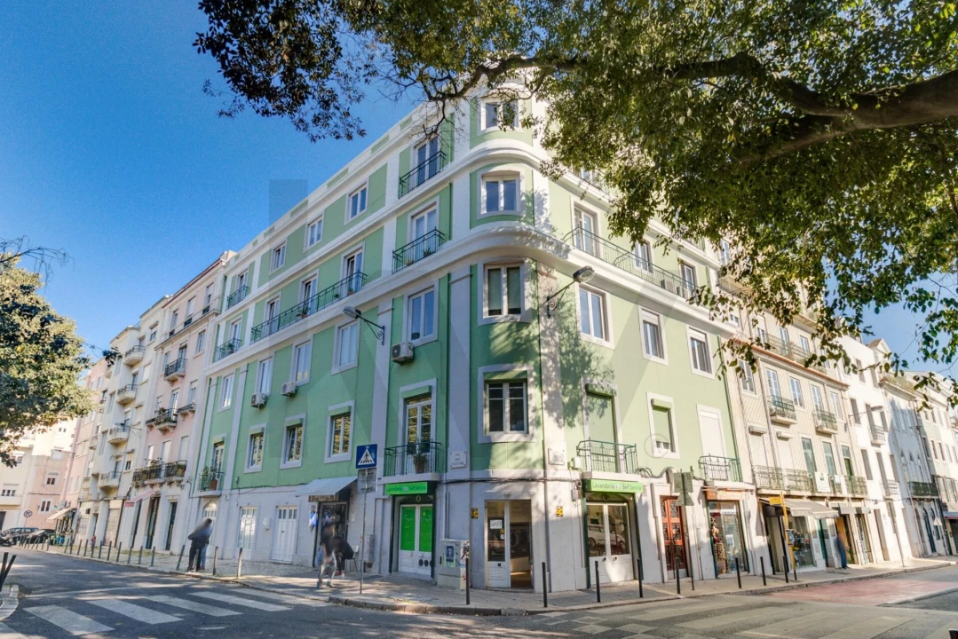 Apartamento T5 para Venda em Arroios Foto 30