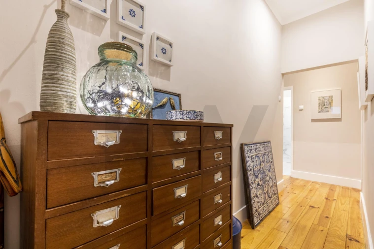 Apartamento T5 para Venda em Arroios Foto 9