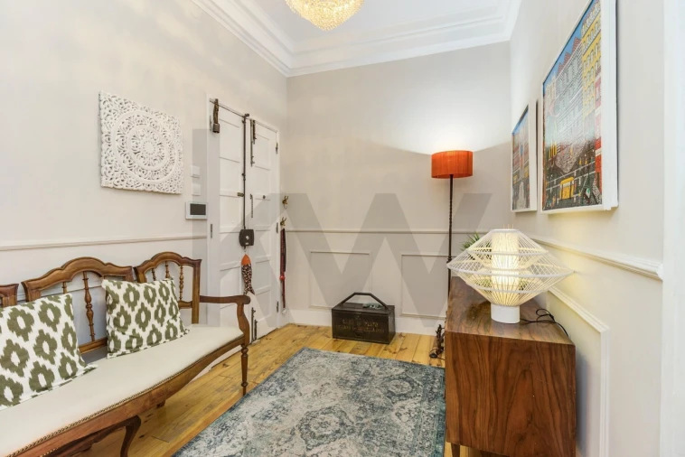 Apartamento T5 para Venda em Arroios Foto 8