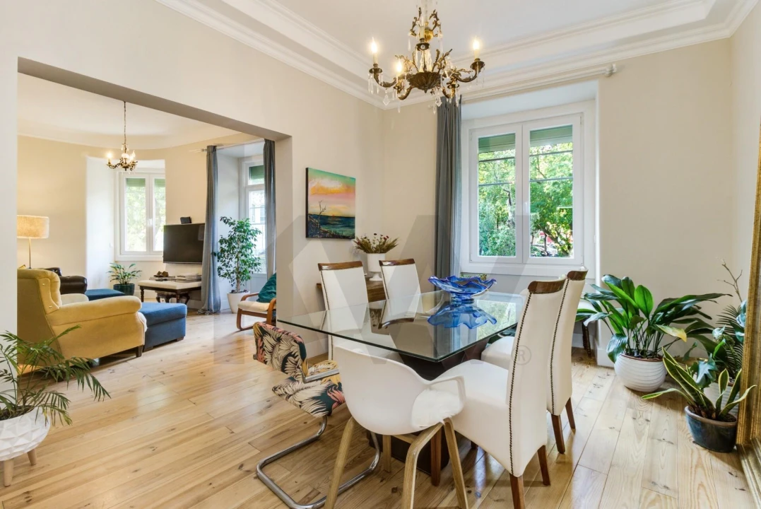 Apartamento T5 para Venda em Arroios Foto 1