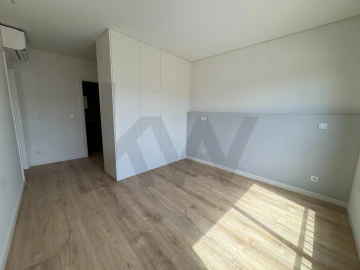 Apartamento T2 para Venda em Esgueira