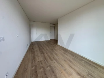 Apartamento T2 para Venda em Esgueira