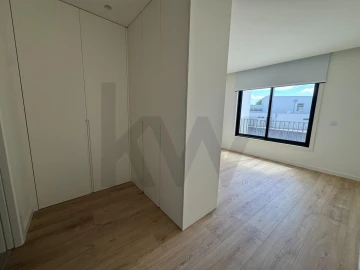 Apartamento T2 para Venda em Esgueira