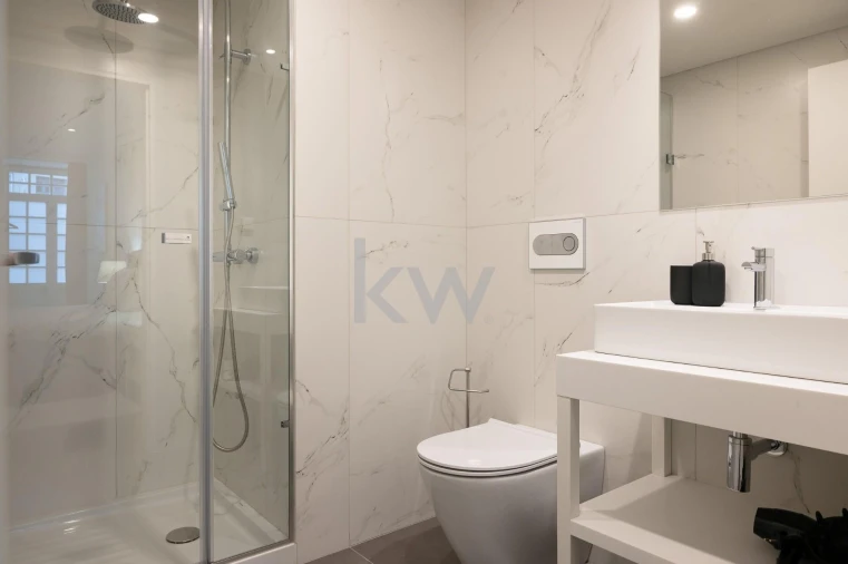 Apartamento T1 para Venda em Cedofeita, Santo Ildefonso, Sé, Miragaia, São Nicolau e Vitória Foto 15