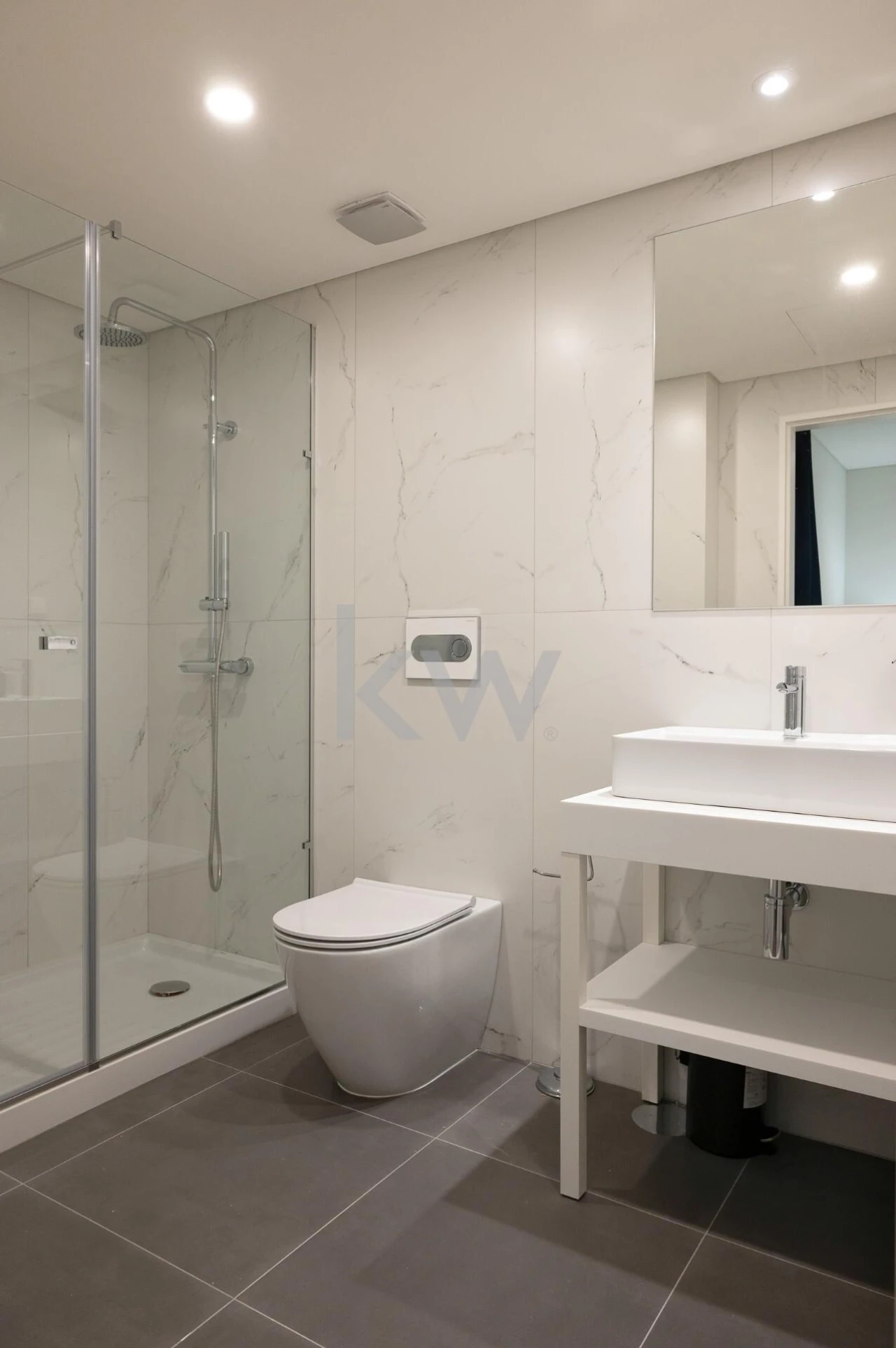 Apartamento T1 para Venda em Cedofeita, Santo Ildefonso, Sé, Miragaia, São Nicolau e Vitória Foto 19
