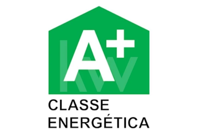 Negócio para Venda em Lagos (São Sebastião e Santa Maria) Foto 2