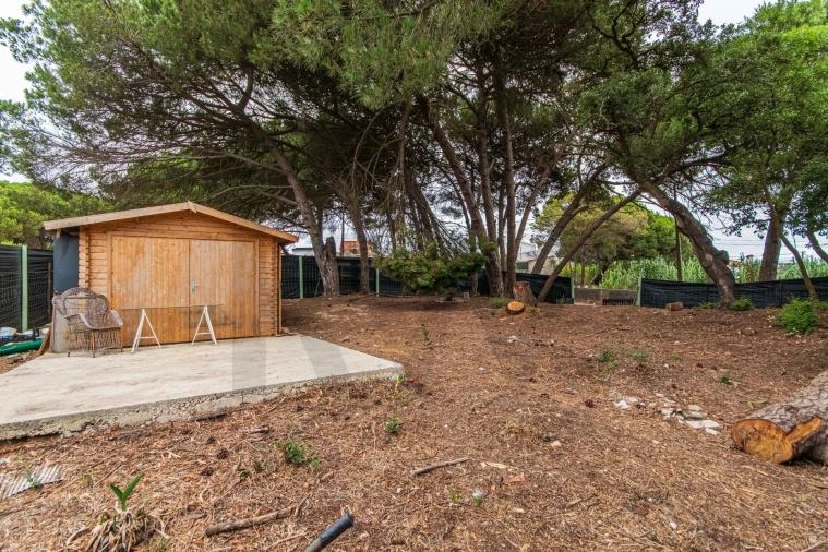 Terreno para Venda em Caparica e Trafaria Foto 3