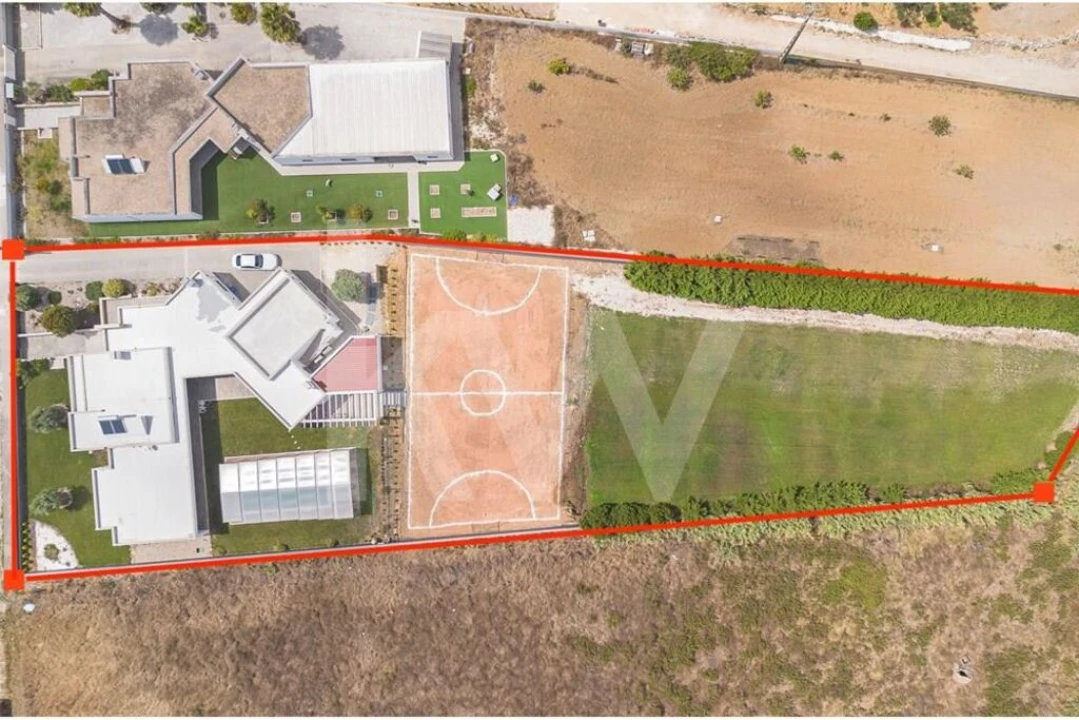 Moradia T4 para Venda em Atouguia da Baleia Foto 4