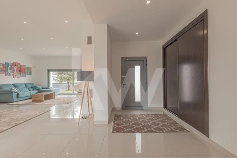 Moradia T4 para Venda em Atouguia da Baleia Foto 21