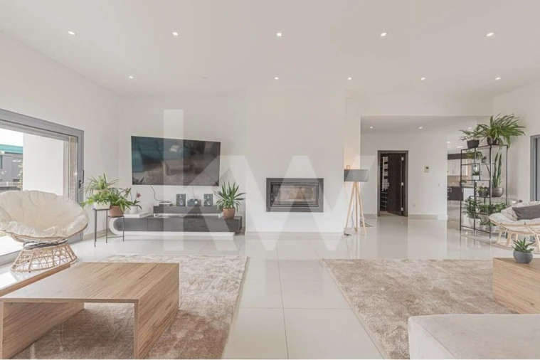 Moradia T4 para Venda em Atouguia da Baleia Foto 18