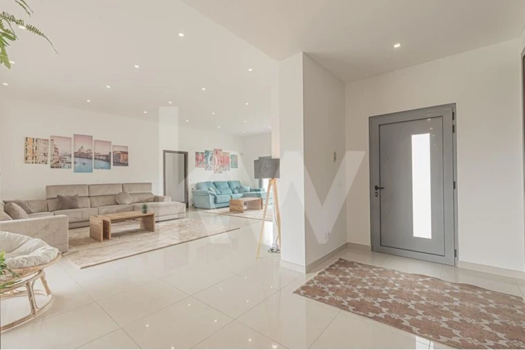 Moradia T4 para Venda em Atouguia da Baleia Foto 23