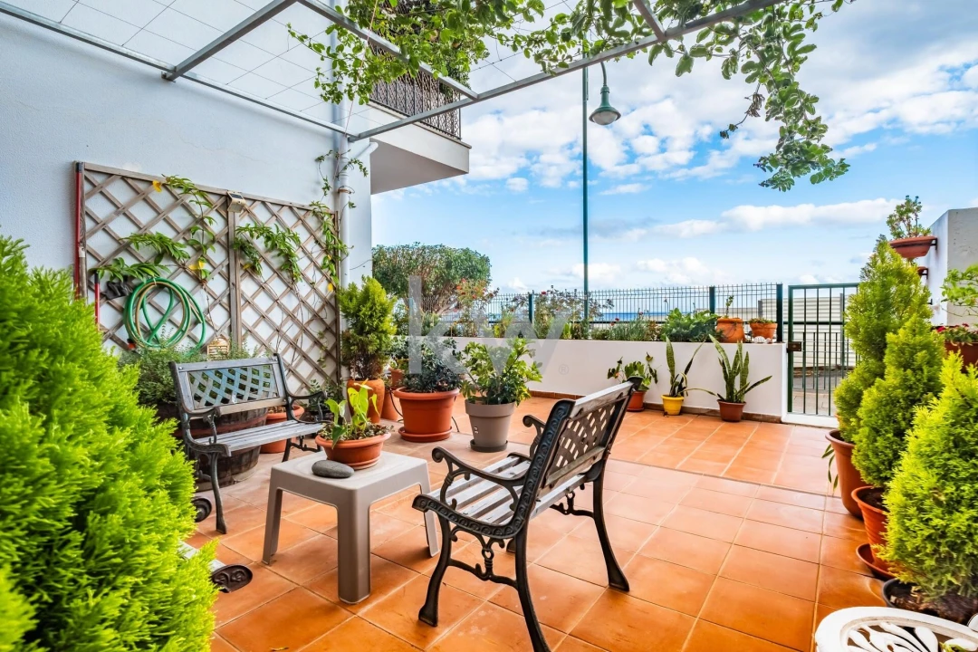 Apartamento T2 para Venda em Caniço Foto 26