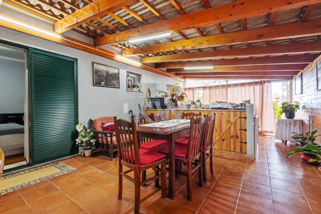 Apartamento T2 para Venda em Caniço Foto 23