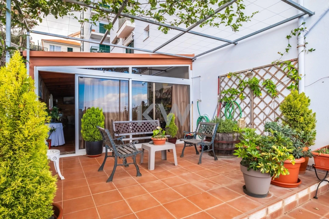 Apartamento T2 para Venda em Caniço Foto 29