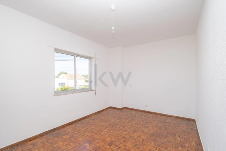 Moradia T6 para Venda em Santo Andre Foto 16