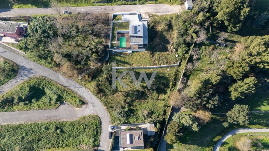 Terreno para Venda em Oliveira do Douro Foto 36