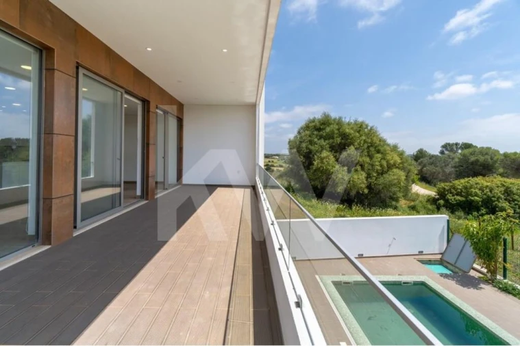 Moradia T3 para Venda em Mexilhoeira Grande Foto 39