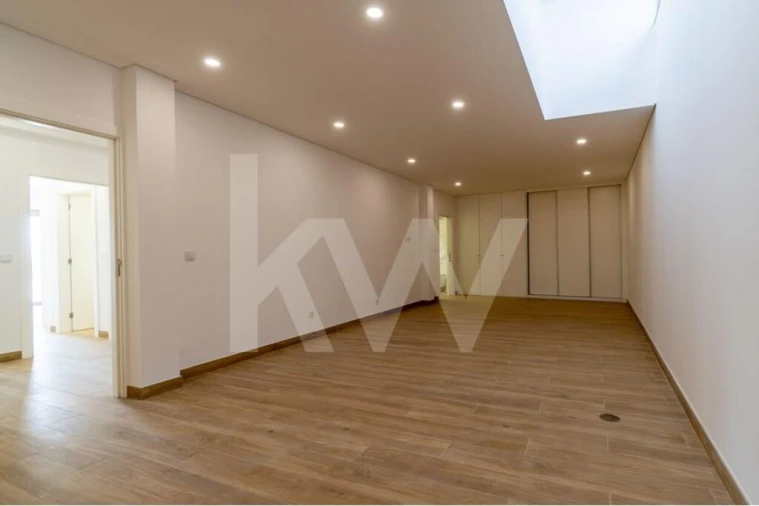 Moradia T3 para Venda em Mexilhoeira Grande Foto 14