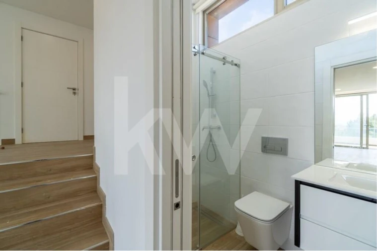 Moradia T3 para Venda em Mexilhoeira Grande Foto 7