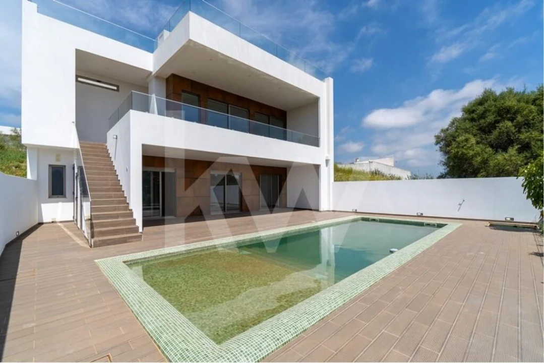 Moradia T3 para Venda em Mexilhoeira Grande Foto 38