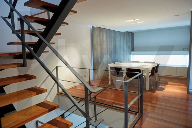 Moradia T2 para Arrendamento em Alvalade Foto 3