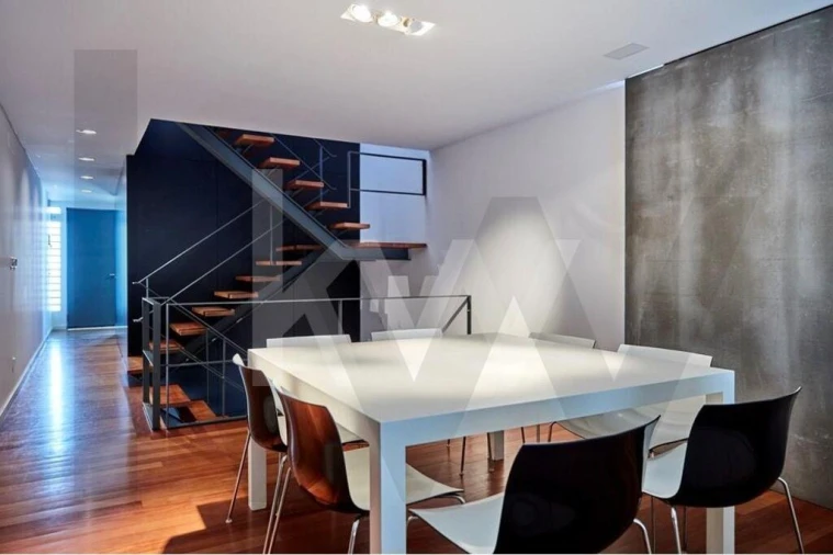 Moradia T2 para Arrendamento em Alvalade Foto 8