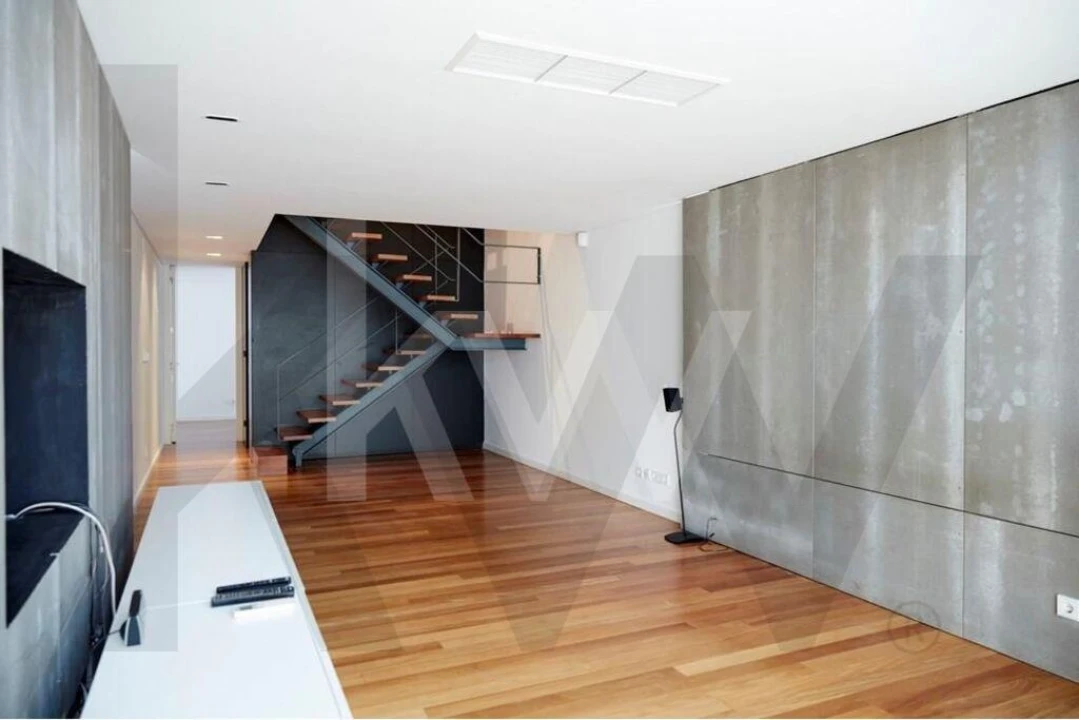 Moradia T2 para Arrendamento em Alvalade Foto 9