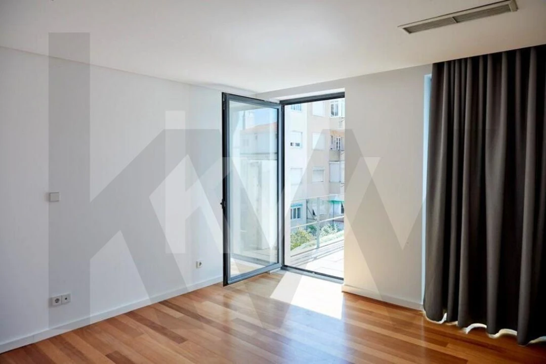 Moradia T2 para Arrendamento em Alvalade Foto 16