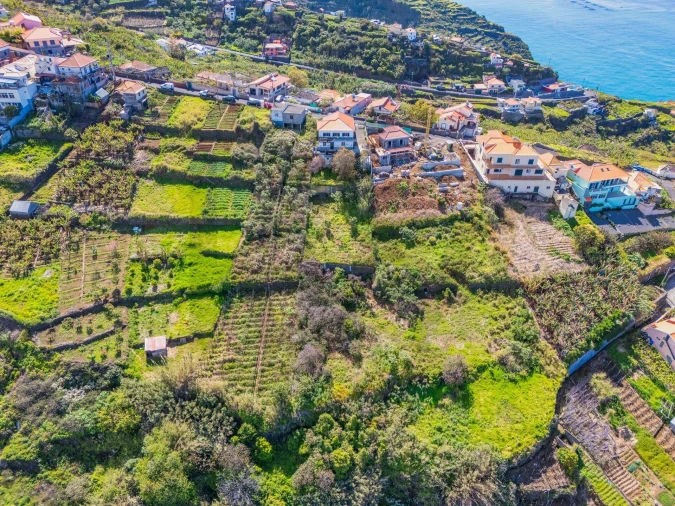 Moradia T3 para Venda em Arco da Calheta Foto 45