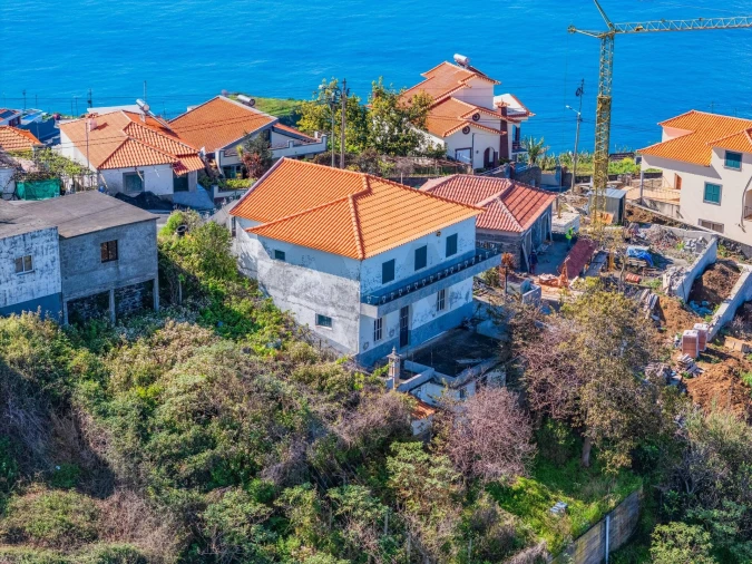 Moradia T3 para Venda em Arco da Calheta Foto 19