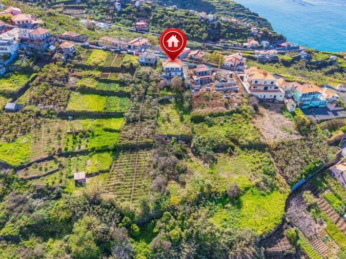 Moradia T3 para Venda em Arco da Calheta Foto 44