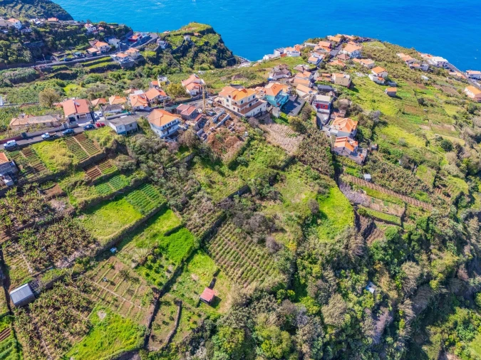 Moradia T3 para Venda em Arco da Calheta Foto 42