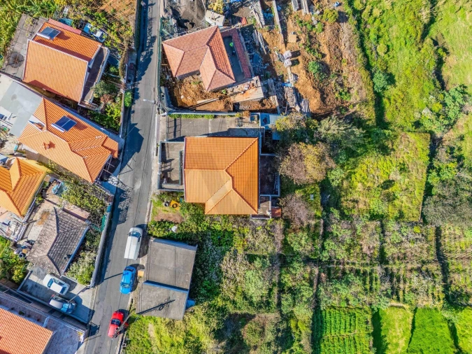 Moradia T3 para Venda em Arco da Calheta Foto 16