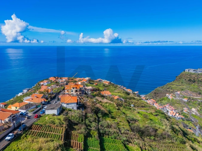 Moradia T3 para Venda em Arco da Calheta Foto 27