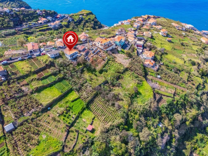 Moradia T3 para Venda em Arco da Calheta Foto 41