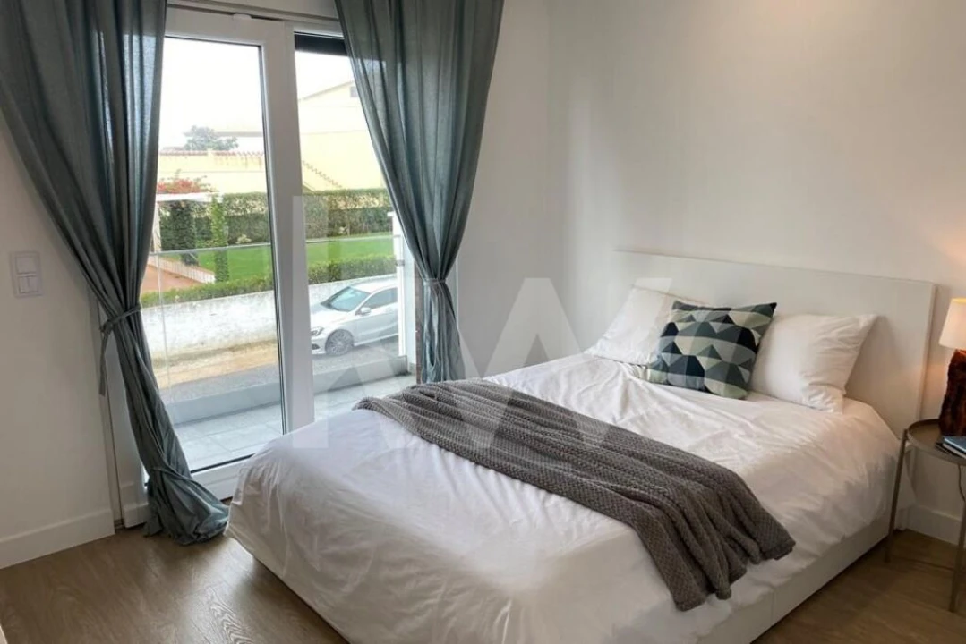 Moradia T3 para Venda em Carvoeira Foto 19