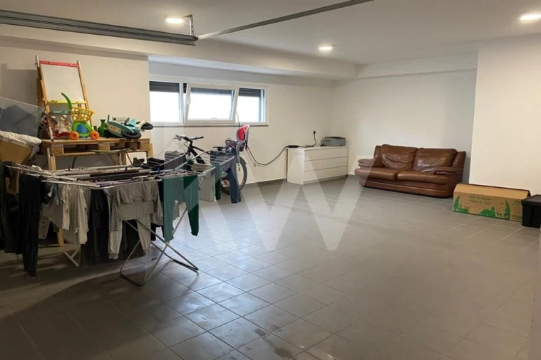 Moradia T3 para Venda em Carvoeira Foto 49