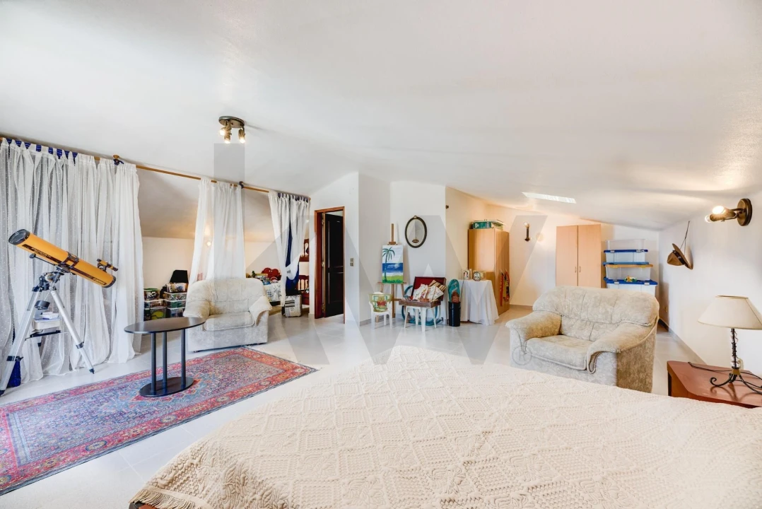 Moradia T4 para Venda em Santa Maria e São Miguel, São Martinho, São Pedro Penaferrim Foto 47