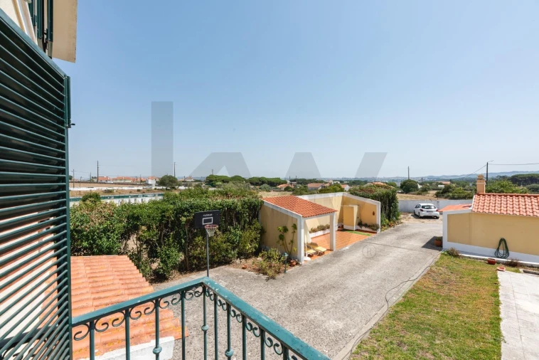 Moradia T4 para Venda em Santa Maria e São Miguel, São Martinho, São Pedro Penaferrim Foto 59