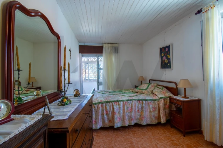 Moradia T4 para Venda em Vila do Bispo e Raposeira Foto 9